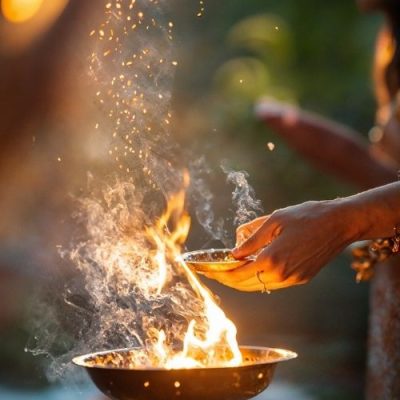 Pangera-Feuer in Feuerschale