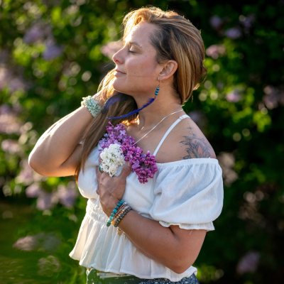 Stefanie Madeleine Grubenmann - flowers - Hintergrund (4)